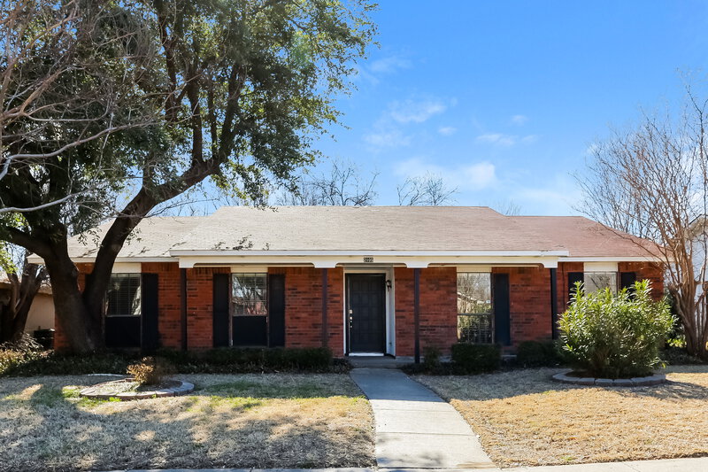 2,410/Mo, 2105 Burrows Trail Grand Prairie, TX 75052 External View