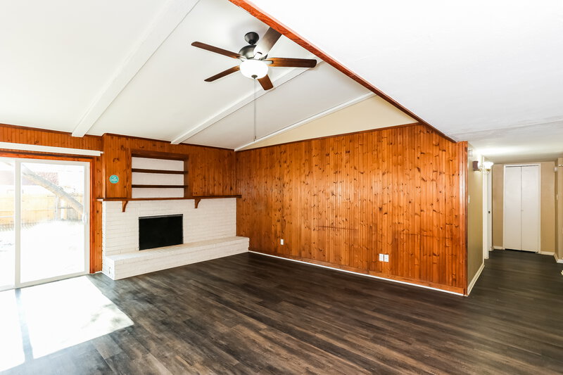 1,995/Mo, 2105 Burrows Trail Grand Prairie, TX 75052 Misc View