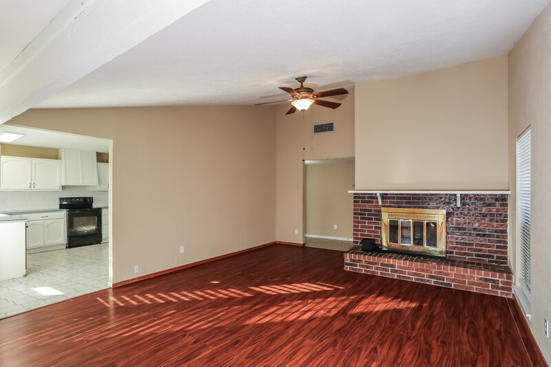 1,950/Mo, 1913 Sandra Ln Grand Prairie, TX 75052 Misc View 3