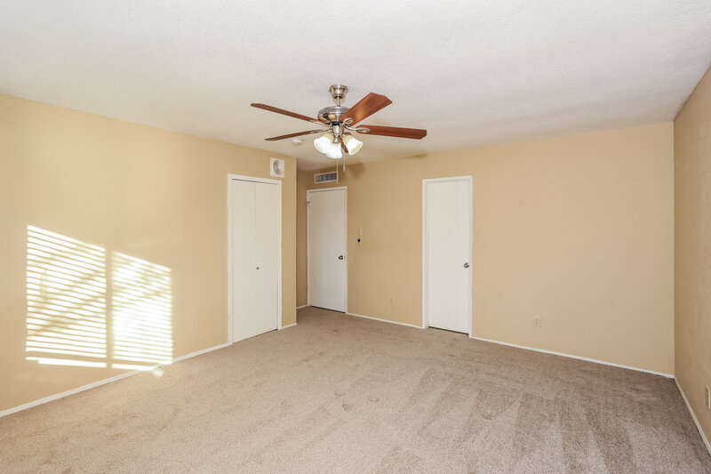 1,950/Mo, 1913 Sandra Ln Grand Prairie, TX 75052 Misc View 10