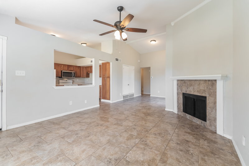 2,005/Mo, 5609 Powers St The Colony, TX 75056 Living Room View