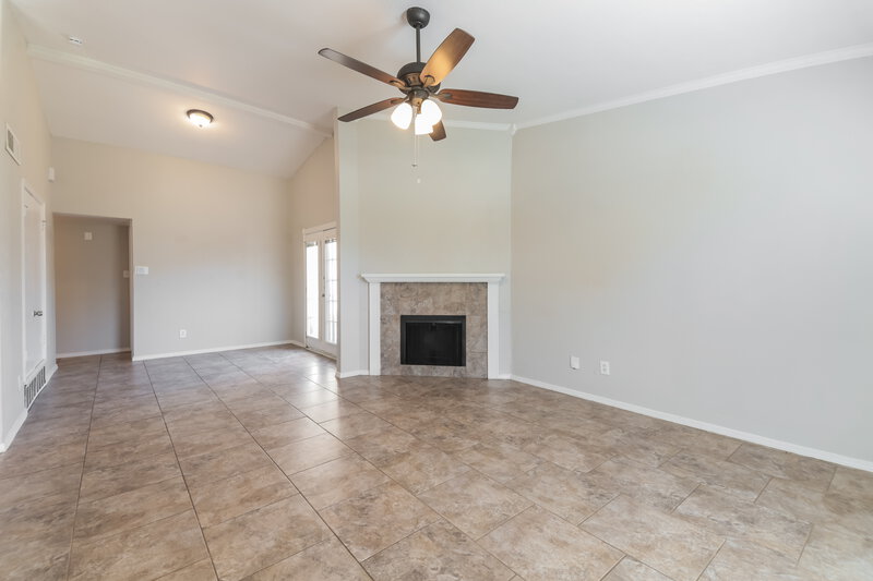 2,005/Mo, 5609 Powers St The Colony, TX 75056 Living Room View 2