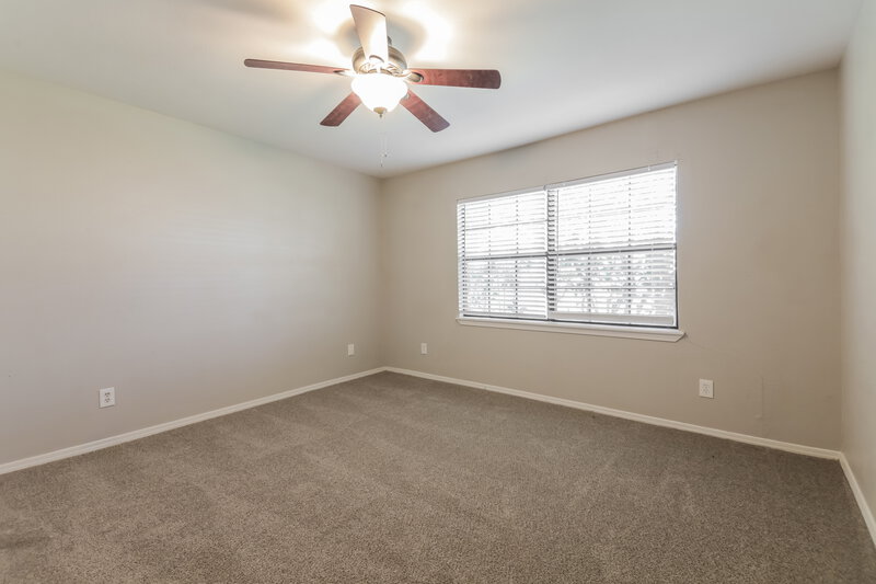 2,005/Mo, 5609 Powers St The Colony, TX 75056 Main Bedroom View
