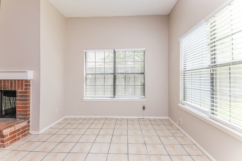 2,240/Mo, 9228 Willard St Rowlett, TX 75088 Dining Room View