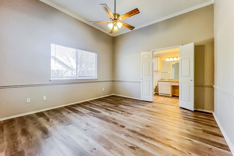 0/Mo, 8625 Douglas Ave Rowlett, TX 75089 Main Bedroom View