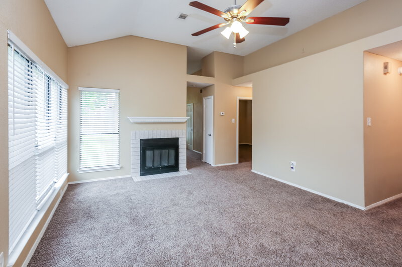 0/Mo, 7817 Clairmont Ave Rowlett, TX 75089 photo View