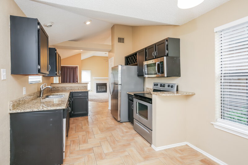 0/Mo, 7817 Clairmont Ave Rowlett, TX 75089 photo View 6