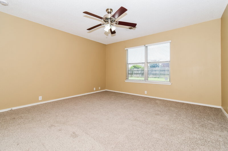 2,490/Mo, 3304 Creekwood Dr Wylie, TX 75098 Main Bedroom View