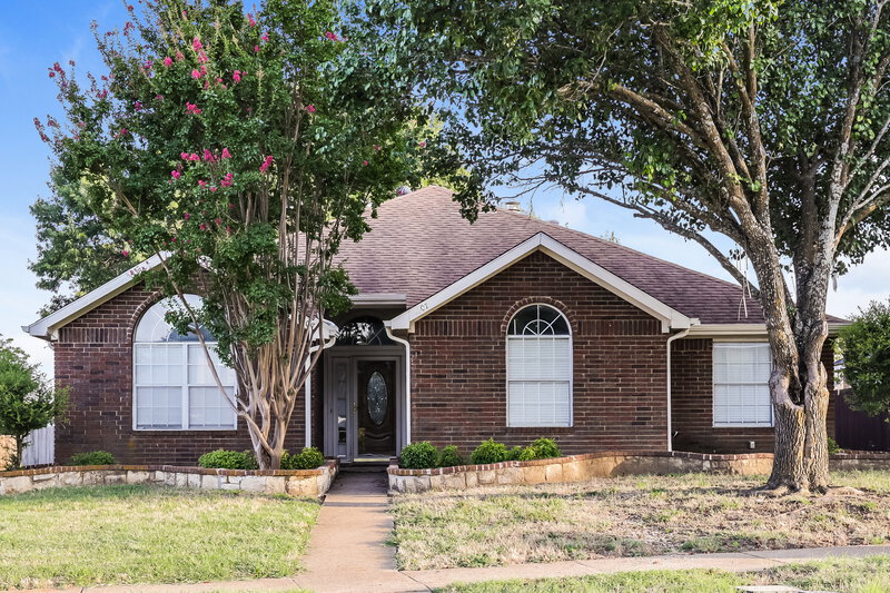 2,435/Mo, 1207 Calvert Dr Cedar Hill, TX 75104 External View