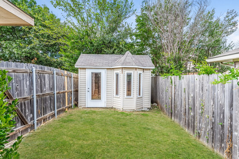 2,085/Mo, 166 Hunter Dr Cedar Hill, TX 75104 Exterior View