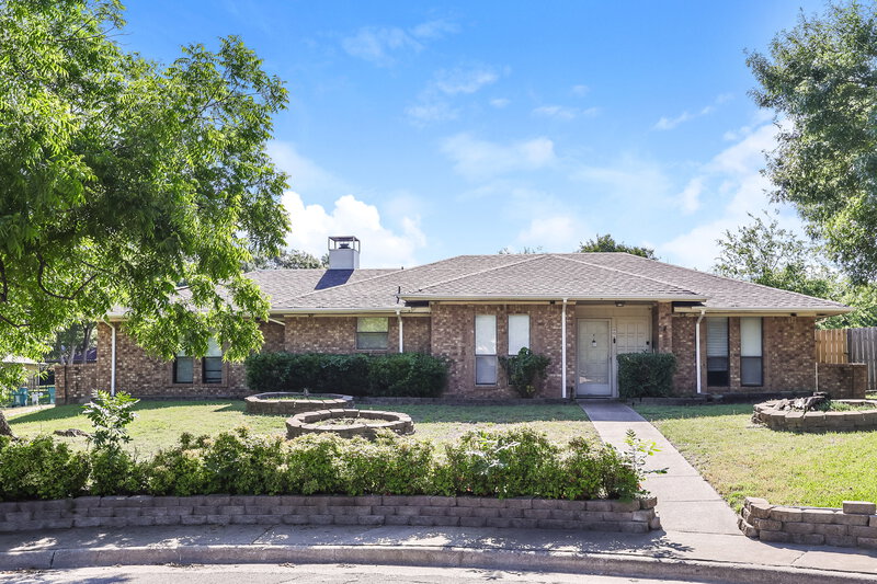 2,855/Mo, 806 Cherlynne Dr Cedar Hill, TX 75104 External View