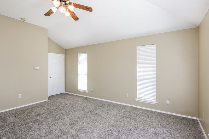 2,660/Mo, 1225 Paul Dr Cedar Hill, TX 75104 Master Bedroom View 2