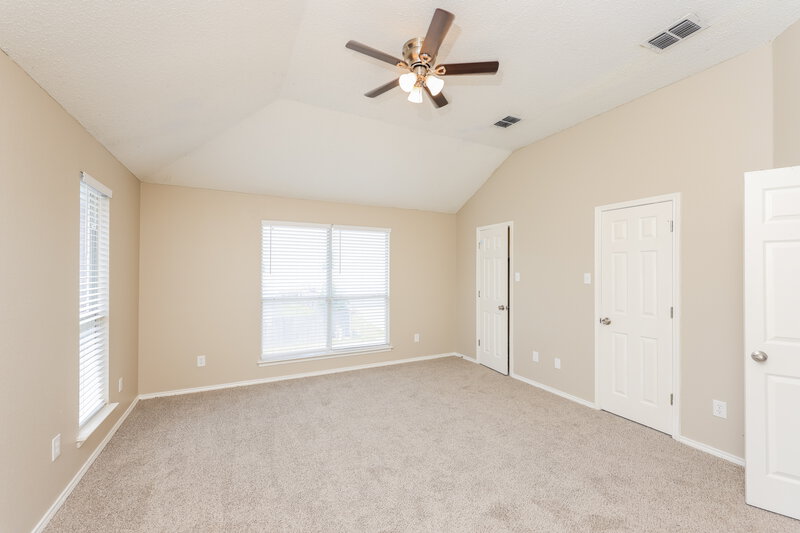 2,595/Mo, 1225 Paul Dr Cedar Hill, TX 75104 Main Bedroom View 2