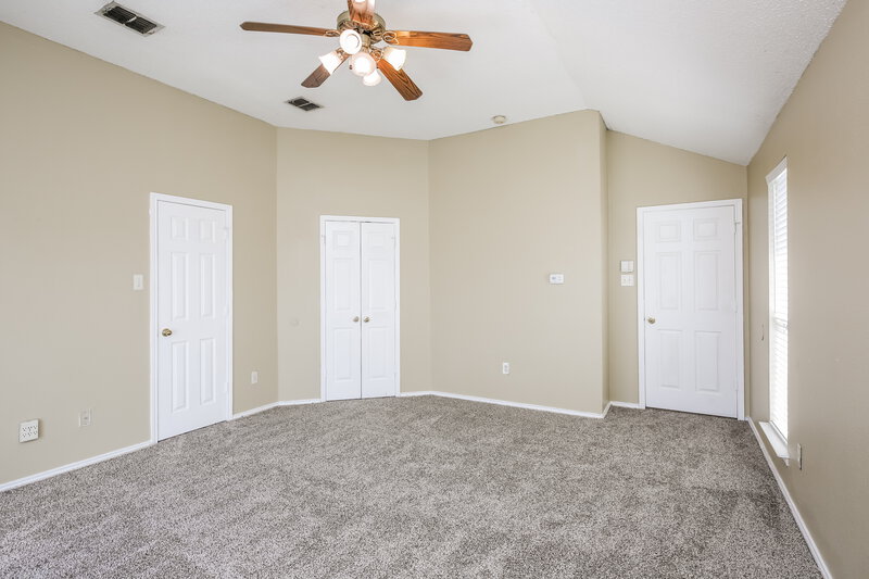 2,660/Mo, 1225 Paul Dr Cedar Hill, TX 75104 Master Bedroom View 3