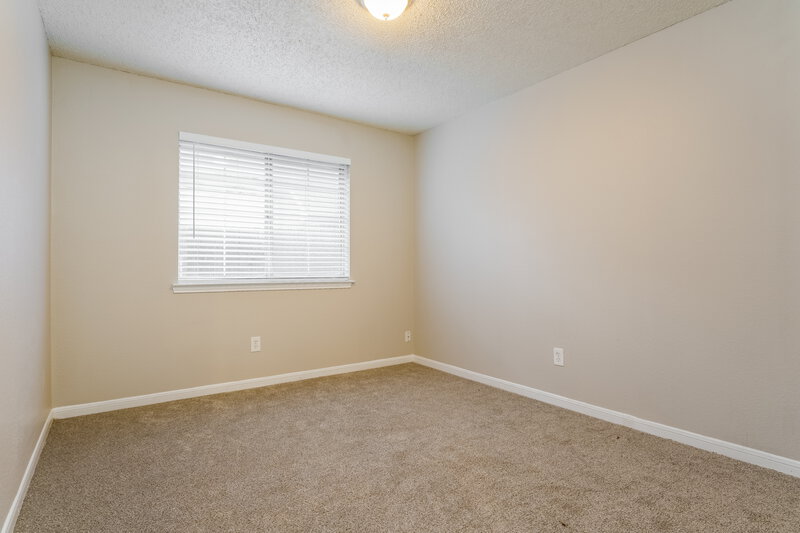 2,344/Mo, 1530 High Pointe Ln Cedar Hill, TX 75104 Bedroom View 2