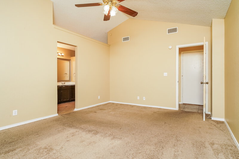 2,085/Mo, 1103 Castleman Dr Cedar Hill, TX 75104 Master Bedroom View 2