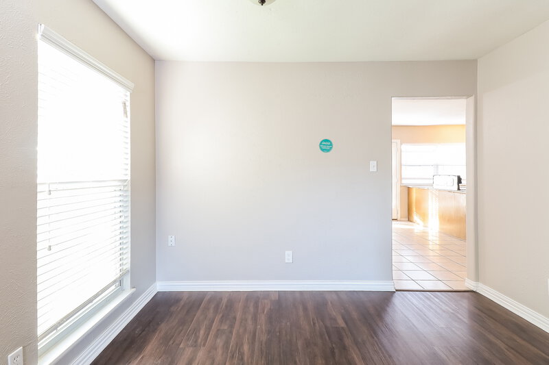 2,190/Mo, 628 Jamille Dr DeSoto, TX 75115 Dining Room View