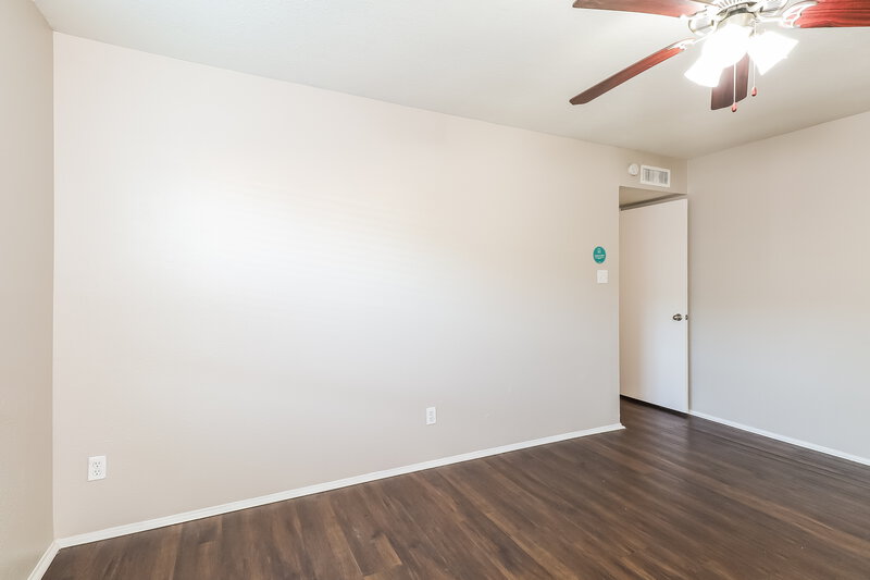 2,190/Mo, 628 Jamille Dr DeSoto, TX 75115 Bedroom View