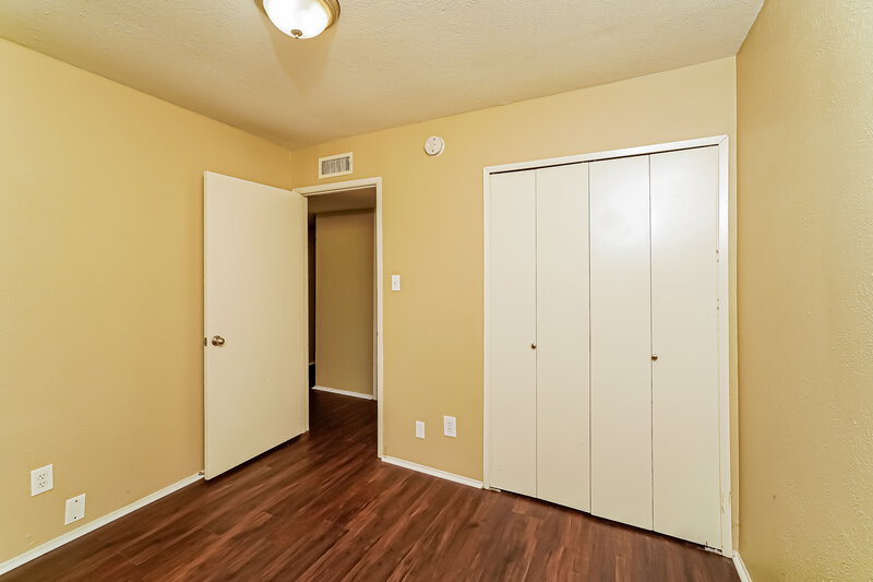 2,190/Mo, 628 Jamille Dr DeSoto, TX 75115 Bedroom View 4