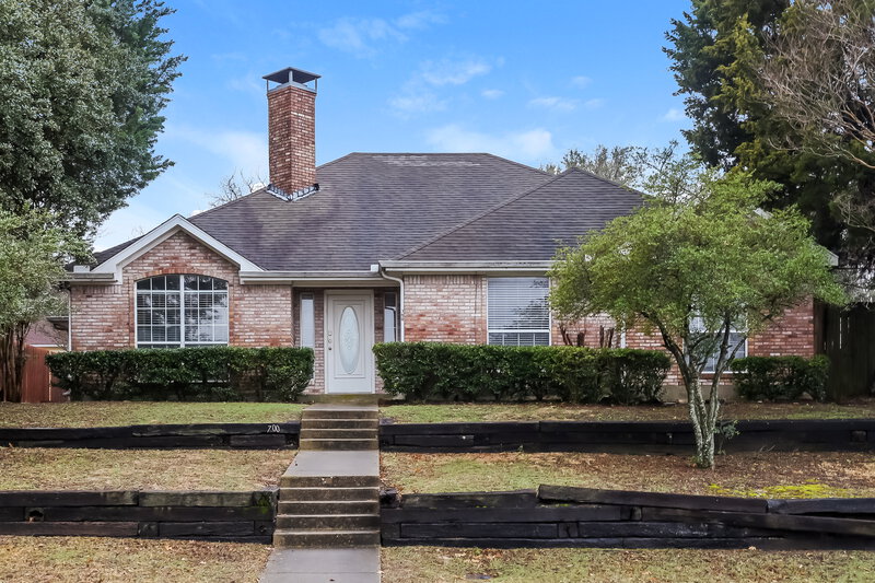 2,375/Mo, 700 Havencrest Dr DeSoto, TX 75115 External View
