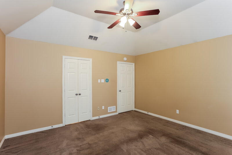 2,375/Mo, 700 Havencrest Dr DeSoto, TX 75115 Main Bedroom View 2