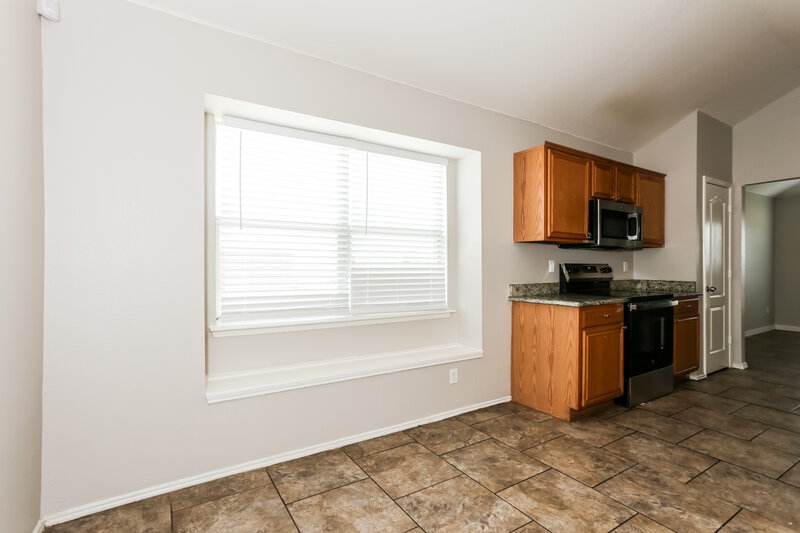 2,235/Mo, 324 Rio Grande Dr DeSoto, TX 75115 Dining Room View