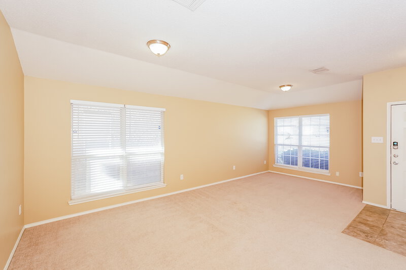 2,410/Mo, 760 Eldorado Dr DeSoto, TX 75115 Family Room View