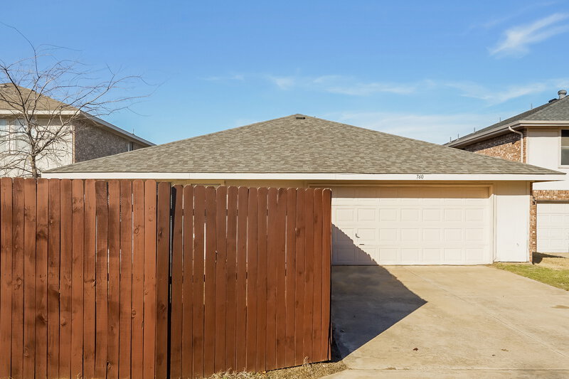 2,410/Mo, 760 Eldorado Dr DeSoto, TX 75115 Rear View