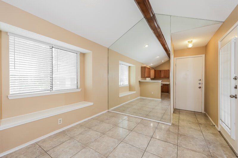 2,510/Mo, 544 Desoto Dr DeSoto, TX 75115 Breakfast Nook View