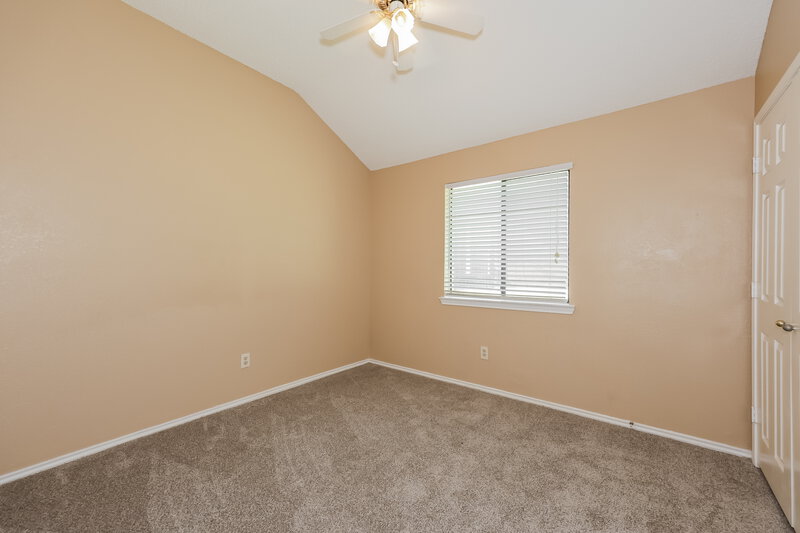 2,510/Mo, 544 Desoto Dr DeSoto, TX 75115 Bedroom View 2