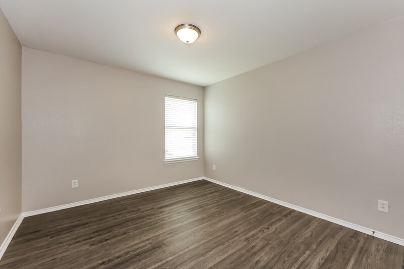 2,805/Mo, 825 Camelia Ct DeSoto, TX 75115 Bedroom View 2