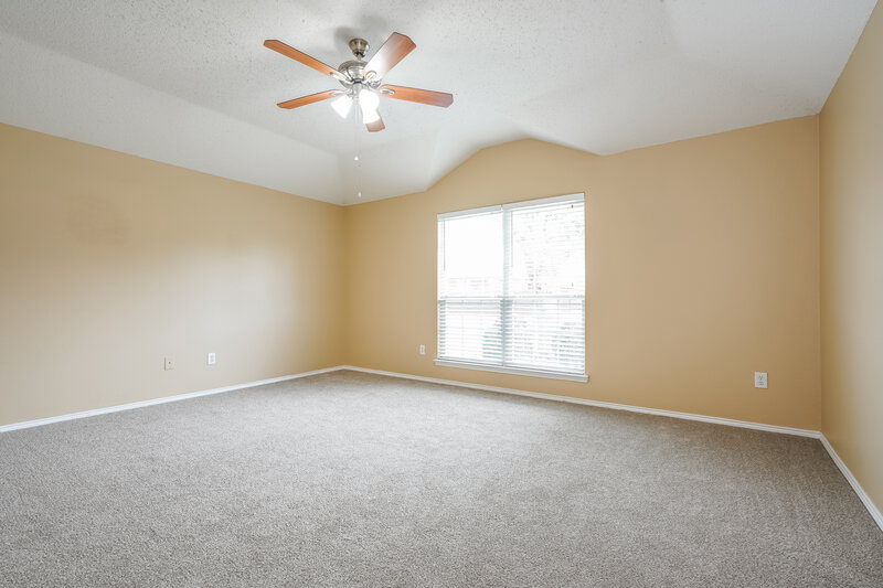 2,335/Mo, 705 Pine Hollow Dr DeSoto, TX 75115 Main Bedroom View