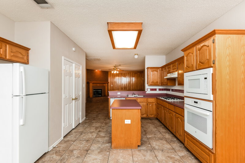 2,485/Mo, 744 Teresa Dr DeSoto, TX 75115 Misc View 5