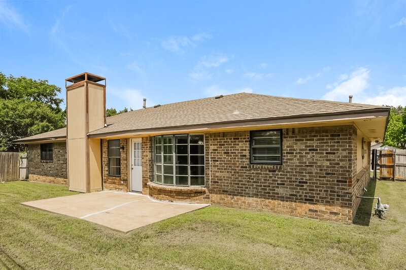 3,010/Mo, 1239 Sheree Ln Duncanville, TX 75116 Rear View 2