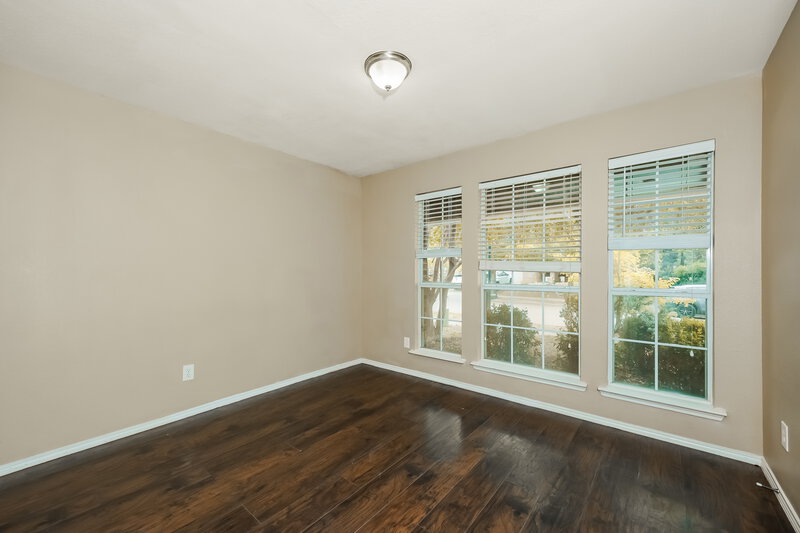 2,005/Mo, 2015 Woodhurst Trail Heartland, TX 75126 Bedroom View 2