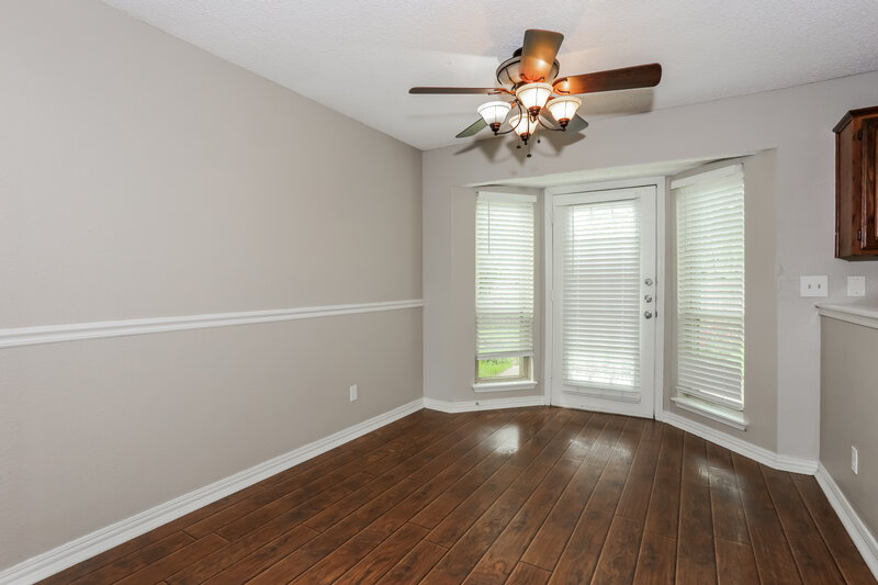 2,055/Mo, 511 Rosewood Ln Forney, TX 75126 Dining Room View