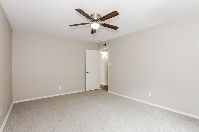 2,055/Mo, 511 Rosewood Ln Forney, TX 75126 Main Bedroom View 2