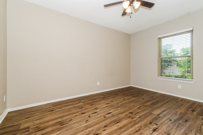 2,030/Mo, 511 Rosewood Ln Forney, TX 75126 Bedroom View 3