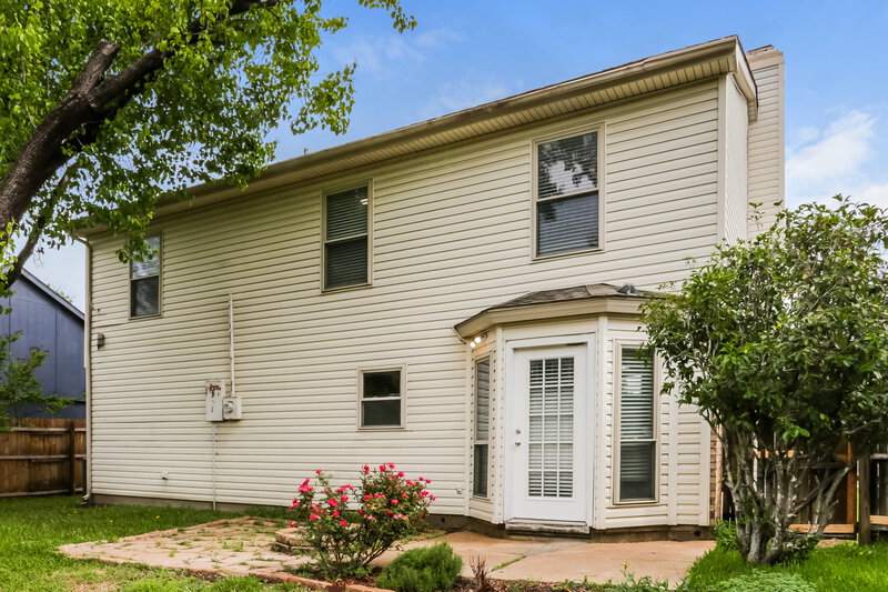 2,055/Mo, 511 Rosewood Ln Forney, TX 75126 Rear View 2