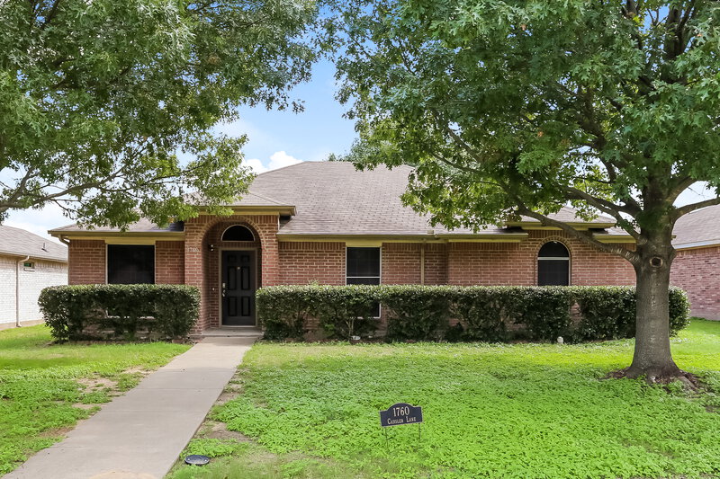 2,135/Mo, 1760 Cansler Ln Lancaster, TX 75134 External View
