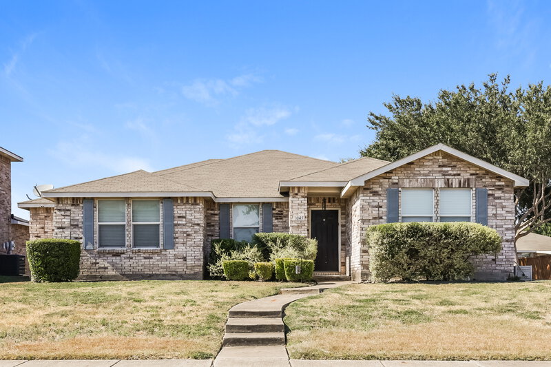 2,345/Mo, 1045 Badger Run Lancaster, TX 75134 External View