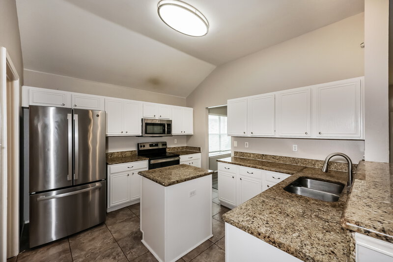 2,385/Mo, 1738 ONeal St Lancaster, TX 75134 Kitchen View