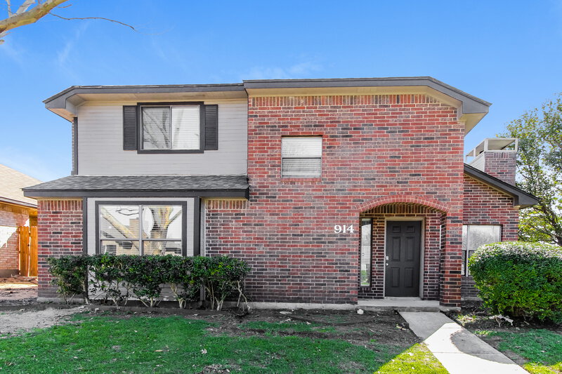 2,475/Mo, 914 Wayne Ave Duncanville, TX 75137 External View
