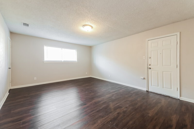 2,395/Mo, 315 Meadowlark Ln Duncanville, TX 75137 Bedroom View 3