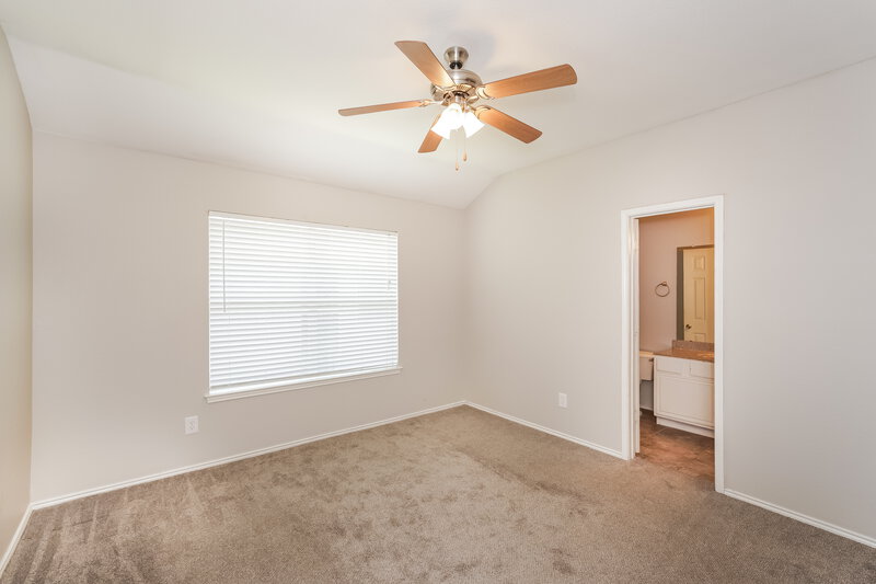 2,310/Mo, 782 Catalina Dr Lancaster, TX 75146 Main Bedroom View