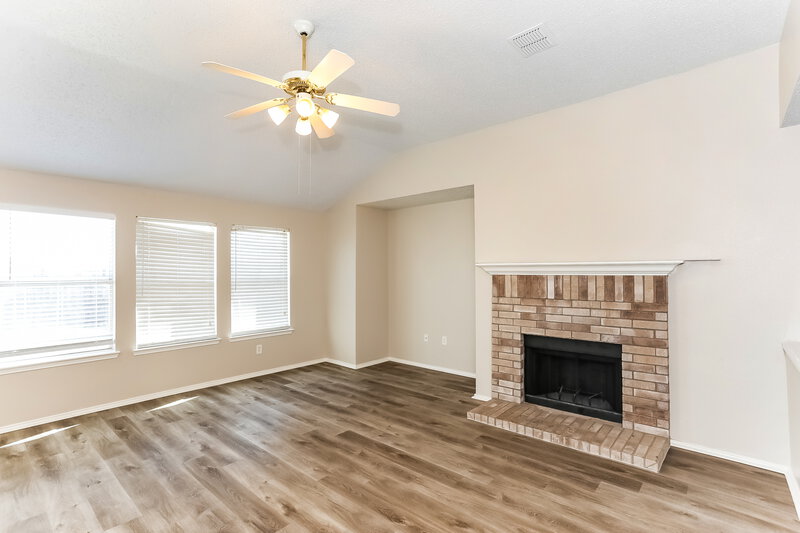 2,690/Mo, 176 Palm Dr Lancaster, TX 75146 Misc View 3