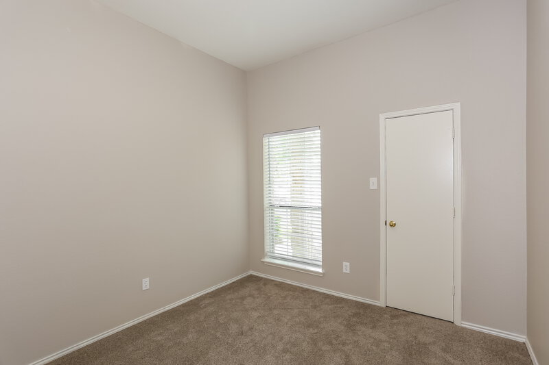 2,075/Mo, 510 Branchwood Dr Lancaster, TX 75146 Misc View 10