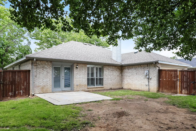 2,075/Mo, 510 Branchwood Dr Lancaster, TX 75146 Misc View 13