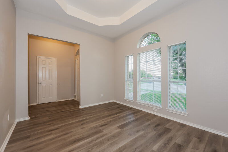 2,450/Mo, 2601 Wild Grove Ln Lancaster, TX 75146 Dining Room View