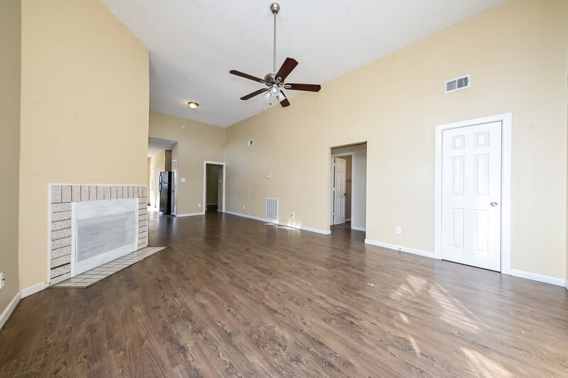 1,970/Mo, 529 Horse Shoe Bend Mesquite, TX 75149 Living Room View 3